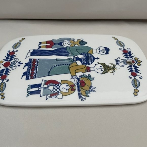 Vintage Turi Design Porcelain Wall Plaque - Picture 3 of 6